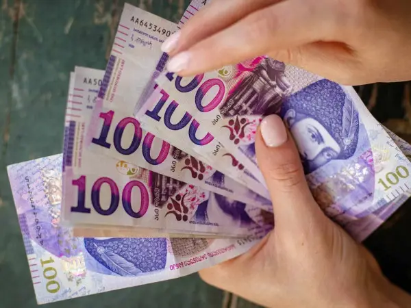 ვის რა შემთხვევაში უფინანსებს სახელმწიფო სწავლის საფასურს