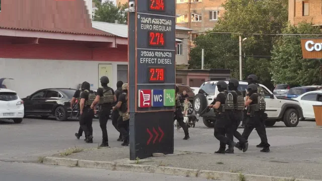 გორში, დაჭრაში ბრალდებულის დასაკავებლად სპეცრაზმი გამოიძახეს