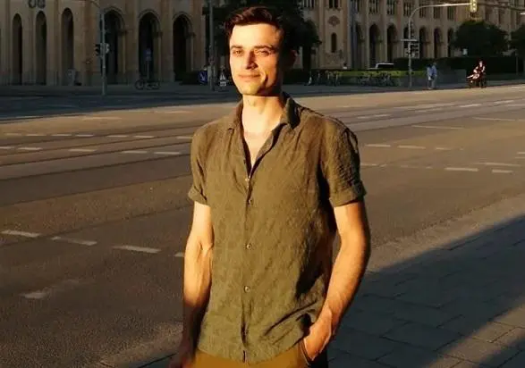 27 წლის ქართველი დოქტორანტი გარდაცვლილი იპოვეს – ვინ არის ახალგაზრდა და რას წერენ მის შესახებ?