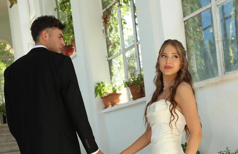 “ლიკა გადარჩა, ის უკვე სახლშია… სულ ბაჩოს კითხულობს, არ იცის, რომ მისი საყვარელი მეუღლე ცოცხალი აღარ არის, ინტერნეტთან წვდომა არ აქვს” – რას ჰყვება ახლობელი