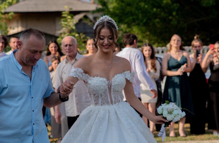 ახალი ინფორმაცია რომელიც ცოტახნის წინ გავრცელდა ღმერთო გული დამეწვა… ლიკას გაუკეთეს ოპერაცია, როგორია მიდი მდგომარეობა? გაიგო მეუღლის ამბავი ?