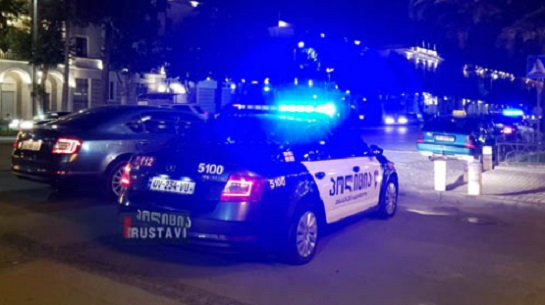 შვილმა დედას სცემა – სად მოხდა მძიმე შემთხვევა და დააპატიმრეს თუ არა ახალგაზრდა კაცი?