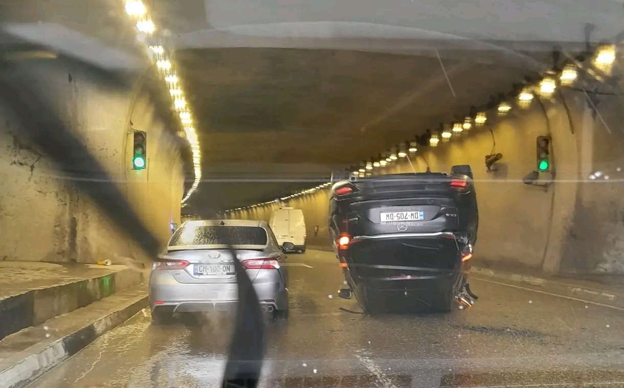 უმძიმესი ავტოსაგზაო შემთხვევა რიკოთის გვირაბში