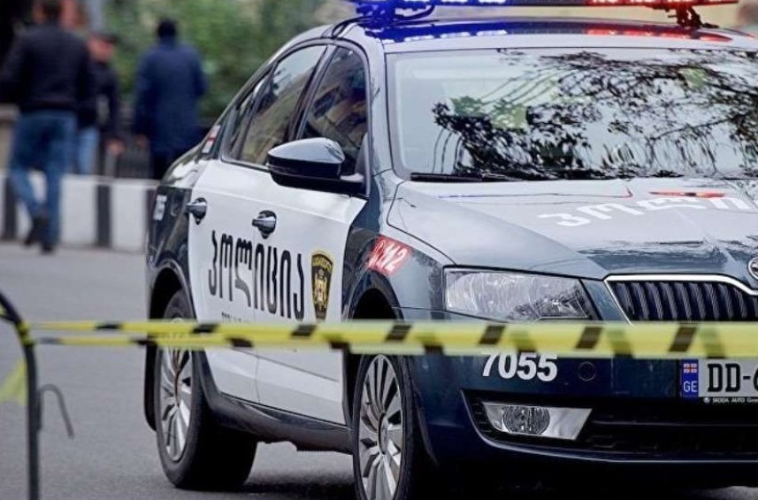 14 წლის გოგო 40 წლის კაცმა სკოლიდან გაიტაცა