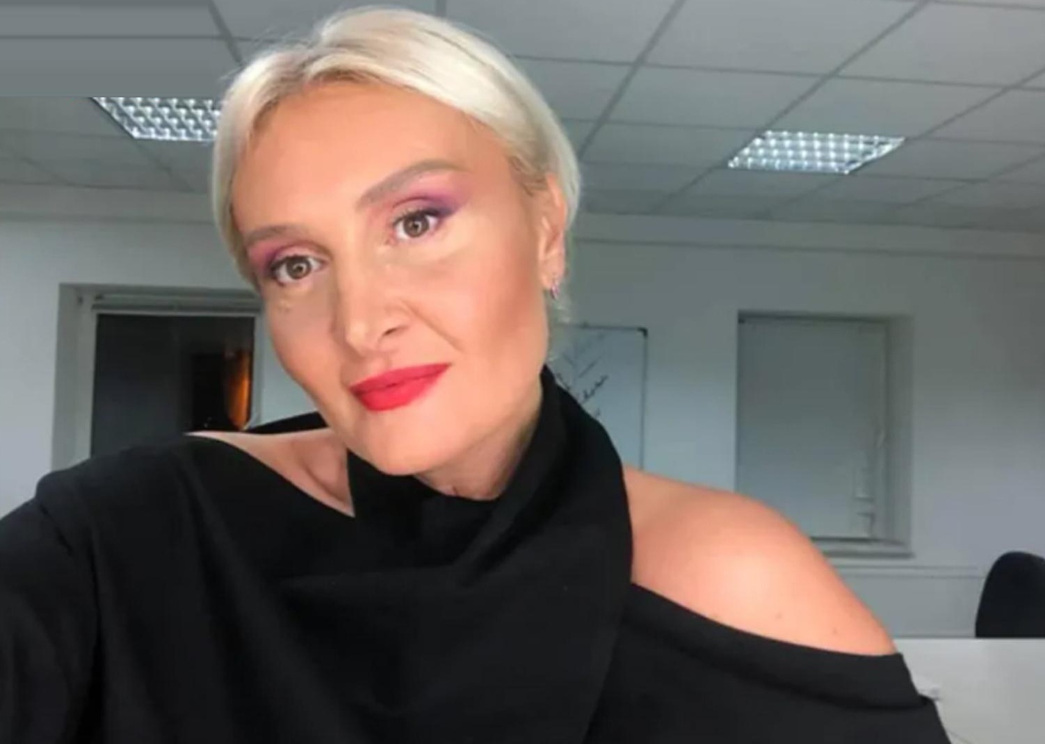 VIDEO: "არ გეგონოთ რამეს ვმალავ და არ გეუბნებით, უნდა გაგიზიაროთ, როგორ დავიკელი წონაში..." - ნანუკა ჟორჟოლიანი