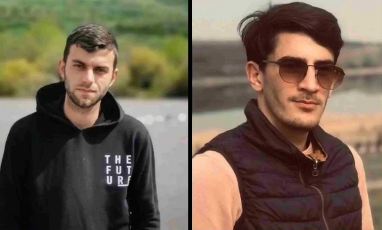 არსებული ინფორმაციით, მანქანა ცხენს შეეჯახა.ორი ახალგაზრდა ტრაგიკულად დაიღუპა.